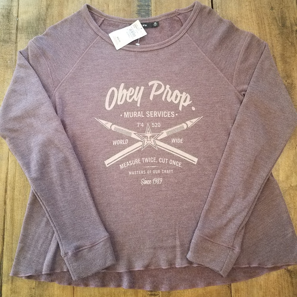Obey shirt